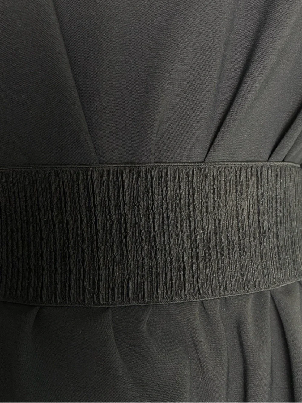 Plus Size 2XL Black Patent Elastic Waist Belt with Silver Butte Filigree Buckle